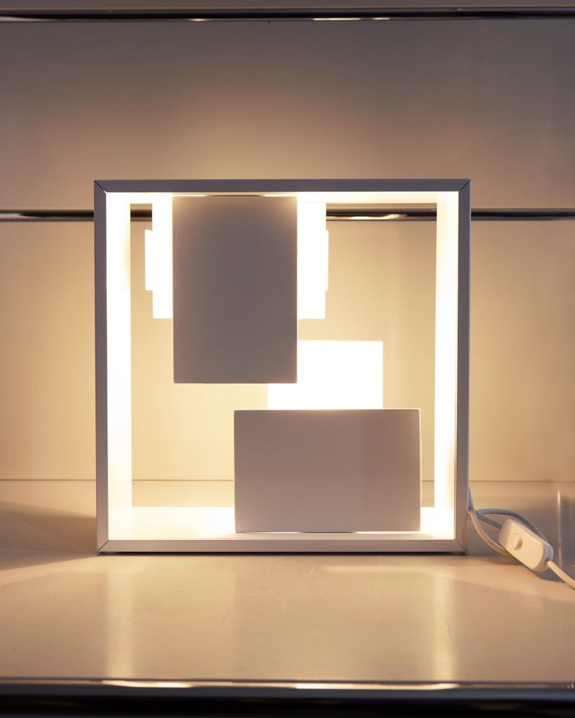 Artemide - Gio Ponti - Table lamp - Fato - Steel #1.0