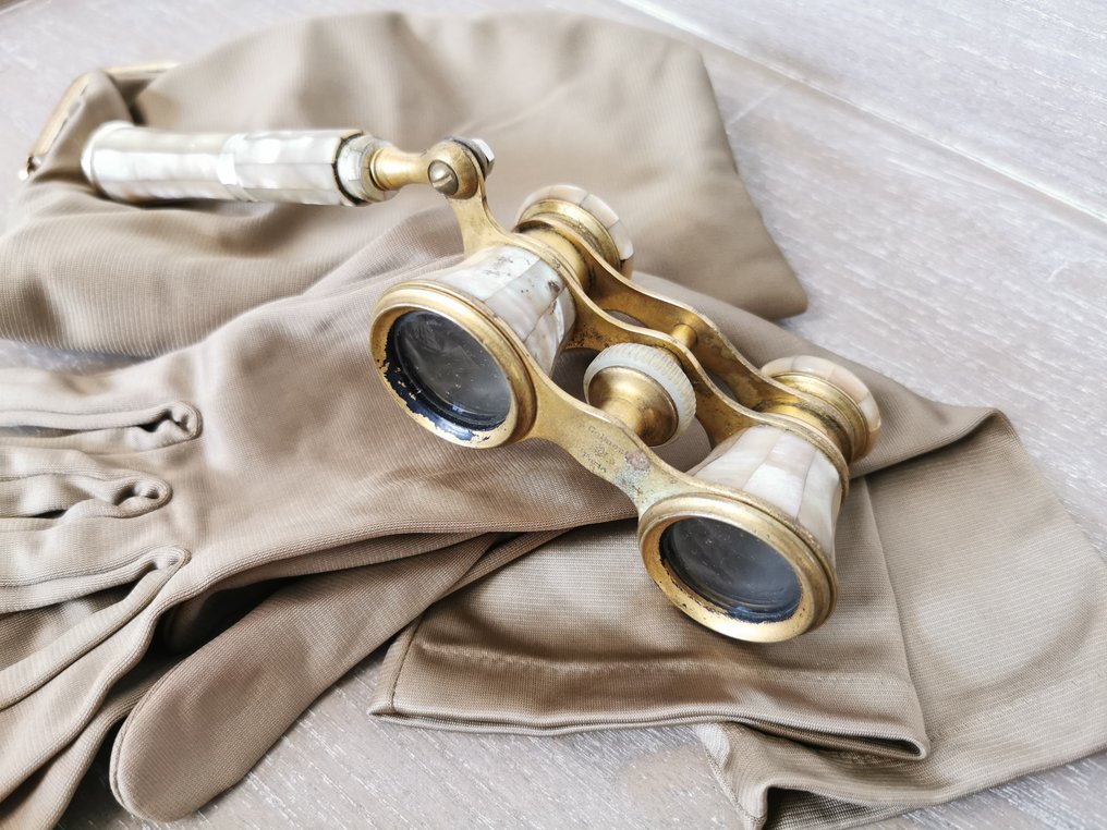 Opera binoculars - Mother of pearl & brass - 1900-1910 - France - Colmont Paris #2.1
