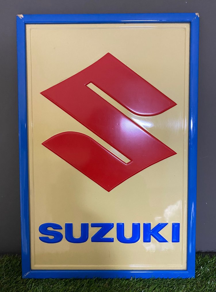 Insigne - Suzuki - 1970 #1.1