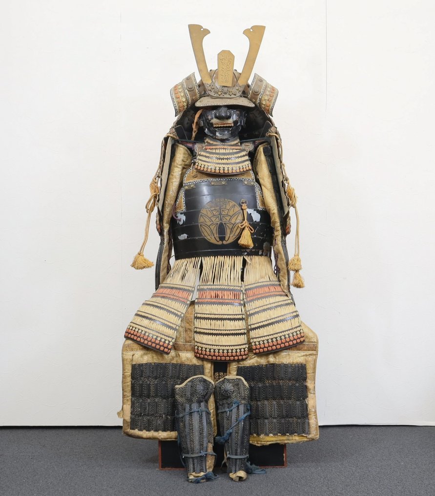 Armadura - Japón - Siglo XX - Samurai Kacchu 甲冑 con escudo familiar #1.2