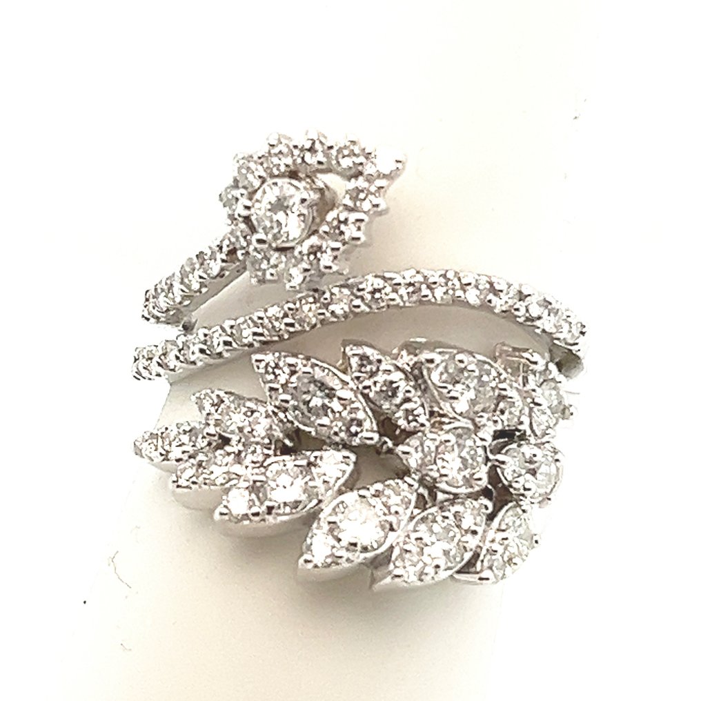 戒指 - 14K包金 白金 -  3.08 tw. 钻石  (天然)  #1.1