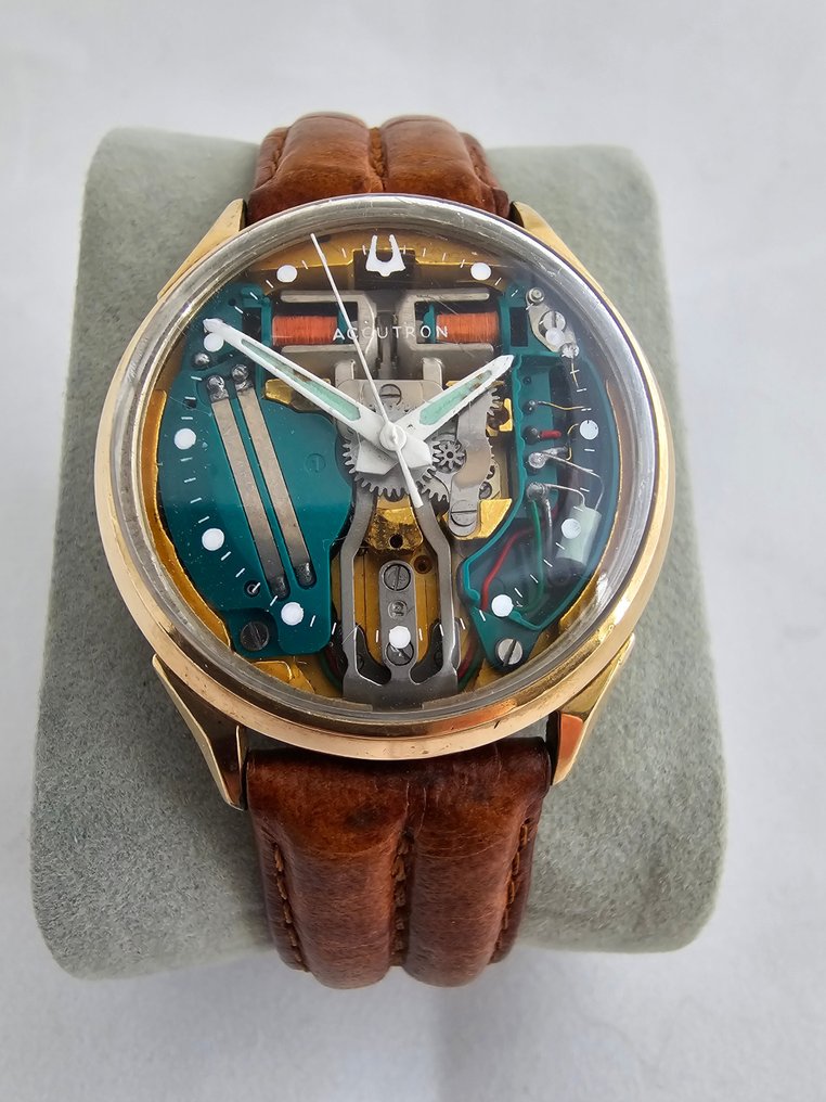 Bulova - Spaceview - F81018 M9 1969 - Homme - 1960-1969 #1.1
