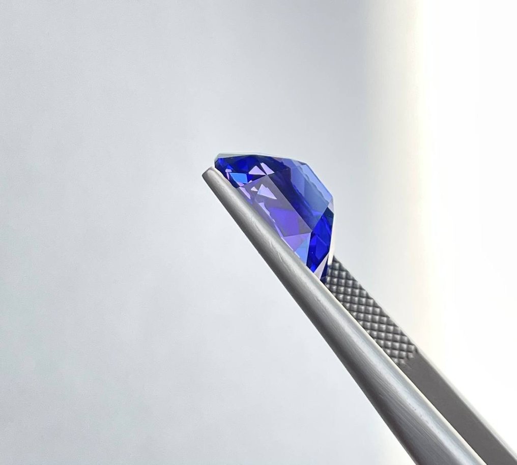 紫罗兰色, 蓝色 坦桑石  - 5.58 ct - 美国宝石研究院（GIA） #2.1