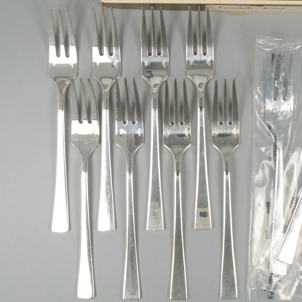 Christofle model: Concorde (J.P. Hamard) Visvorken - Cutlery set (12) - Silver-plated #1.2