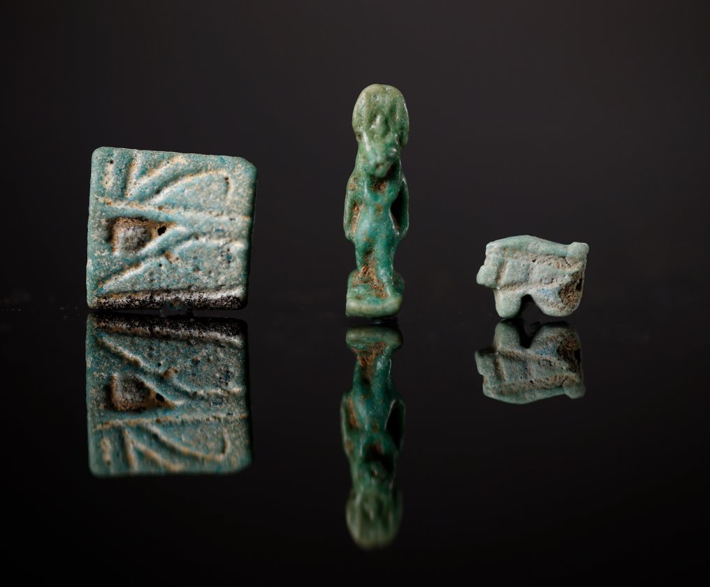 Antiguo Egipto Fayenza Goddess Bastet and Udjat amulets - 2 cm #1.1