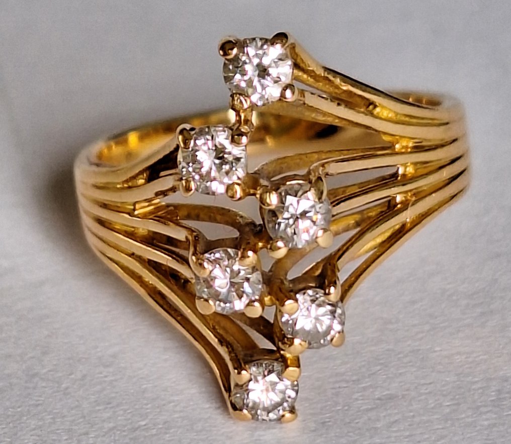 戒指 - 18K包金 黄金 -  0.30 tw. 钻石  (天然) #1.1