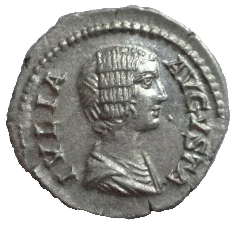 Impero romano. Julia Domna (Augusta, 193-217). AR. Denarius #1.2