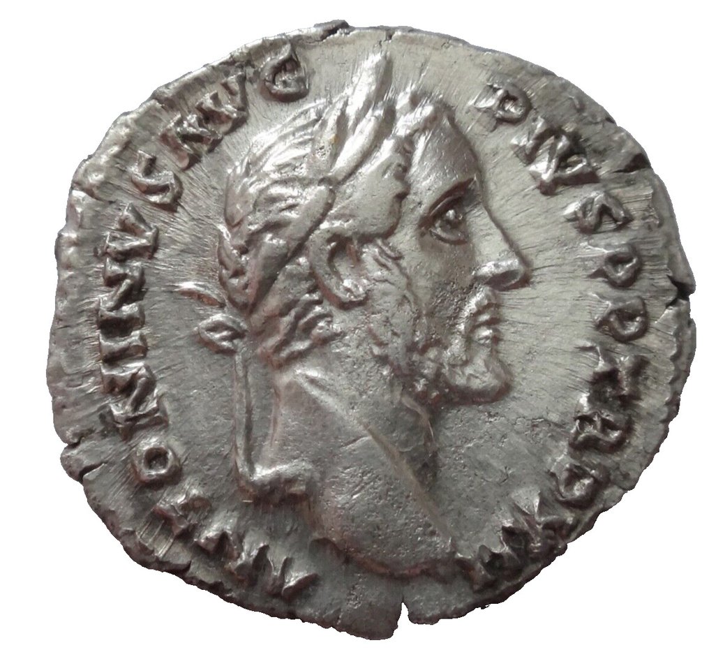 Római Birodalom. Antoninus Pius (AD 138-161). AR. Denarius #1.1