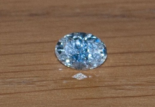 Diamant - 0.41 ct - Brillant, Oval - E - VVS1 #2.2