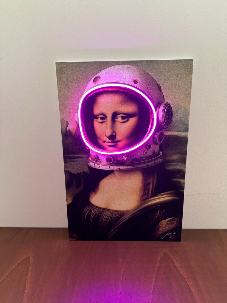 LEDMansion - Gioconda Astronaut Led Wall Art #2.1