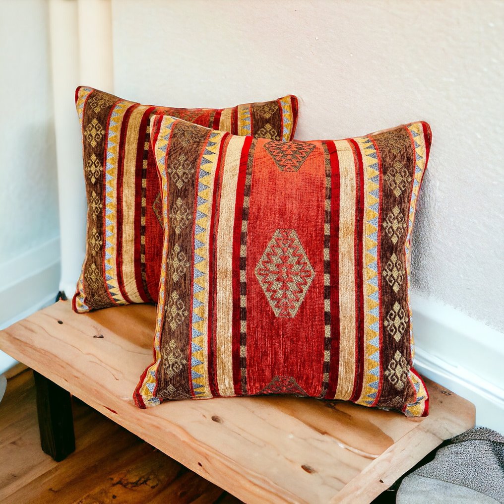 Σετ δύο αποκλειστικών σειρών μαξιλαριών. - Μαξιλάρι (2) #1.0