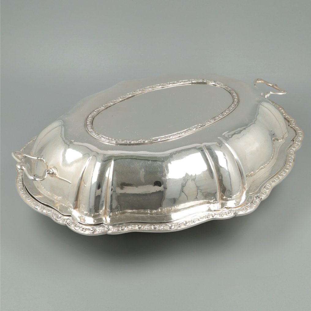 Plata Zetko, "A-double-usage" dekschaal - Σουπιέρα (1) - .900 silver #2.1