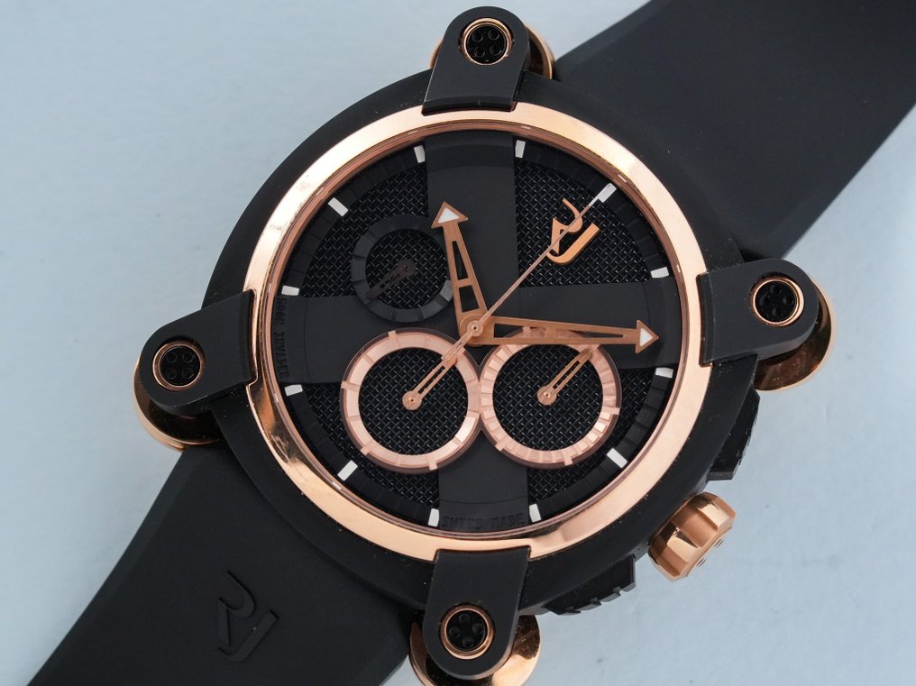 Romain Jerome - Moon-DNA Invader Chronograph - RJ.M.CH.IN.004.02 - Men - 2011-present #2.2