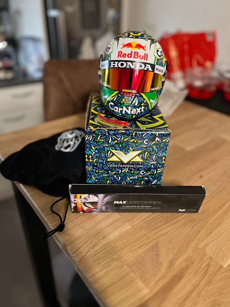 Red Bull Racing - Max Verstappen - 2021 - Event memorabilia  #1.1