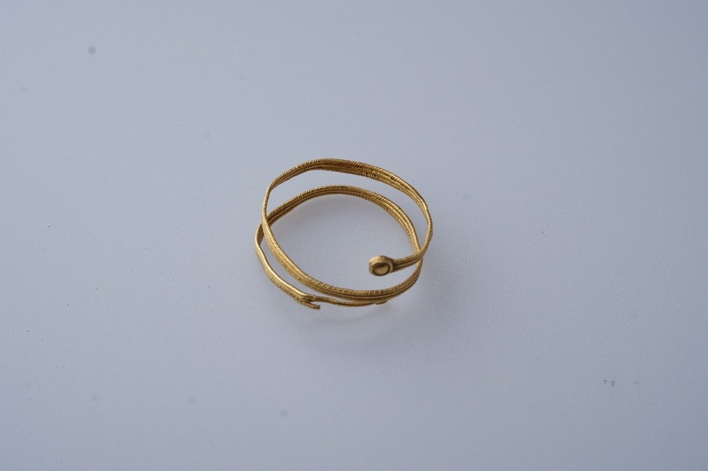 Etruscan Goud Etruscan gold  spiral ring #2.2