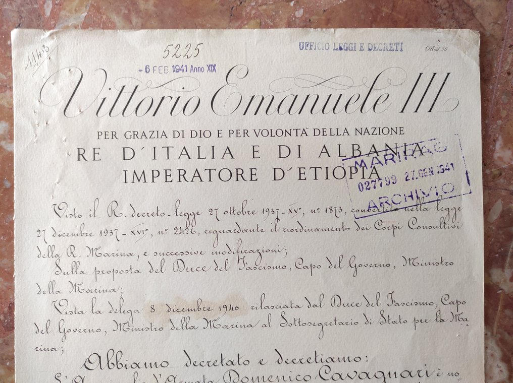 文件 - Autografo Ammiraglio Riccardi e Re Vittorio Emanuele III - Nomina Ammiraglio Cavagnari - Primo - 1940 #1.2