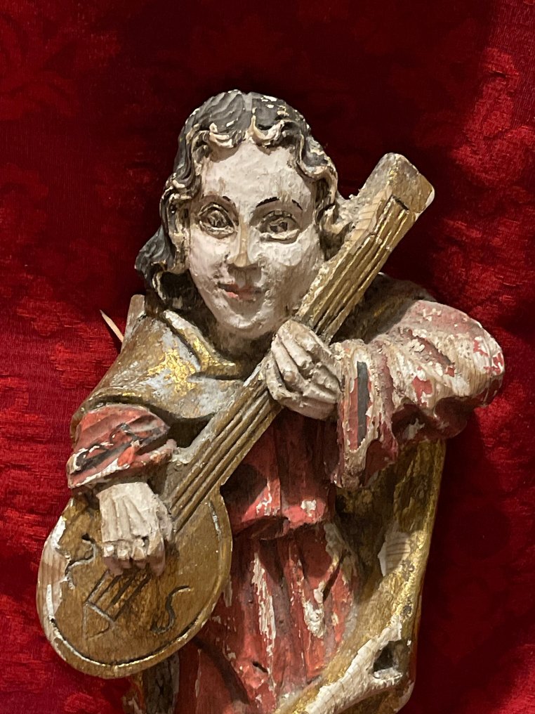 Figur - Gotischer Engel mit Saiteninstrument wohl Fragment , Reste polychrome Bemalungen - Holz #1.2