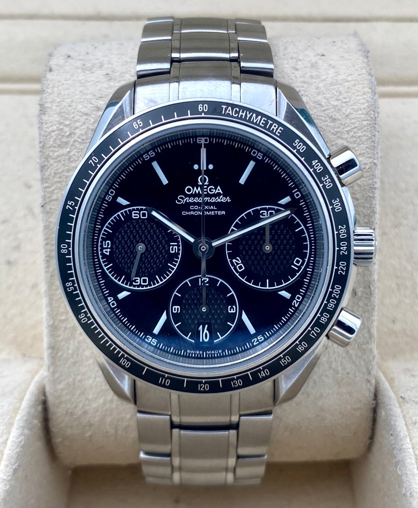 Omega Speedmaster Racing 326.30.40.50.01.001 Men 2011 present auction online Catawiki