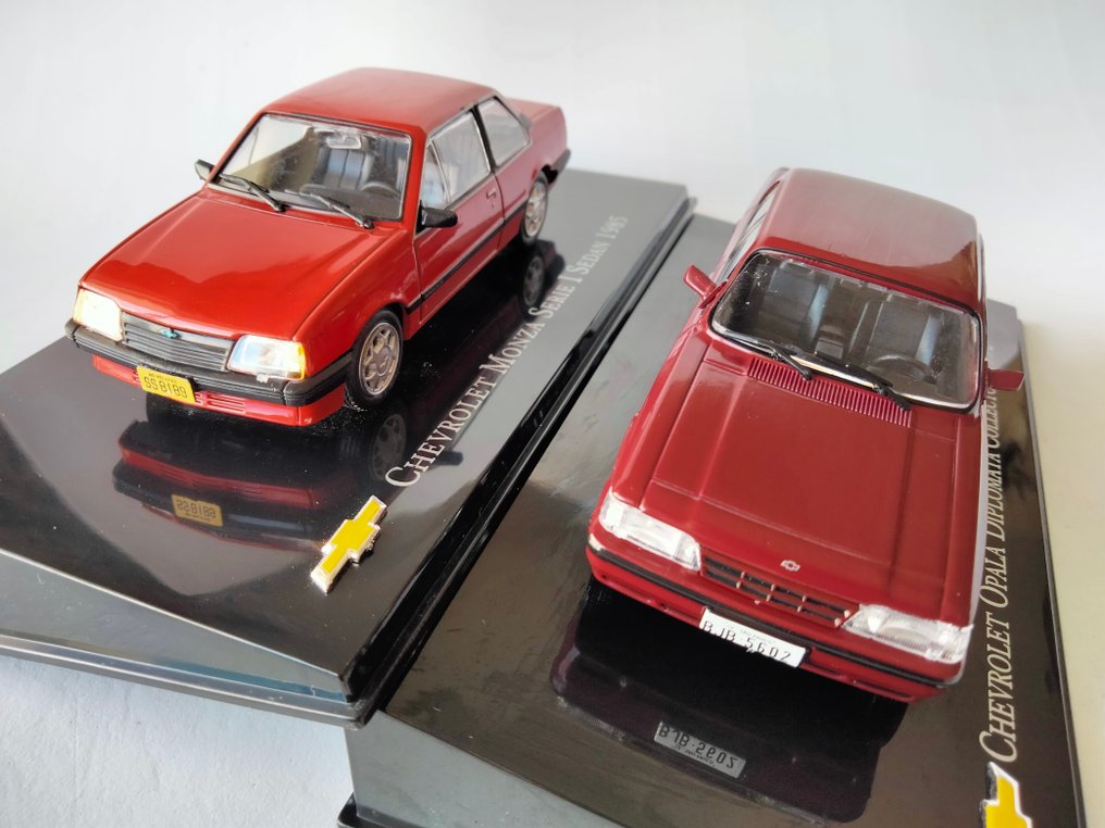 Chevrolet Collection - Official Product 1:43 - Modelsedan  (2) - Chevrolet Monza 1.8 Série I Sedan (1985) + Chevrolet Opala Diplomata 4.1 S Collectors (1992) #2.1