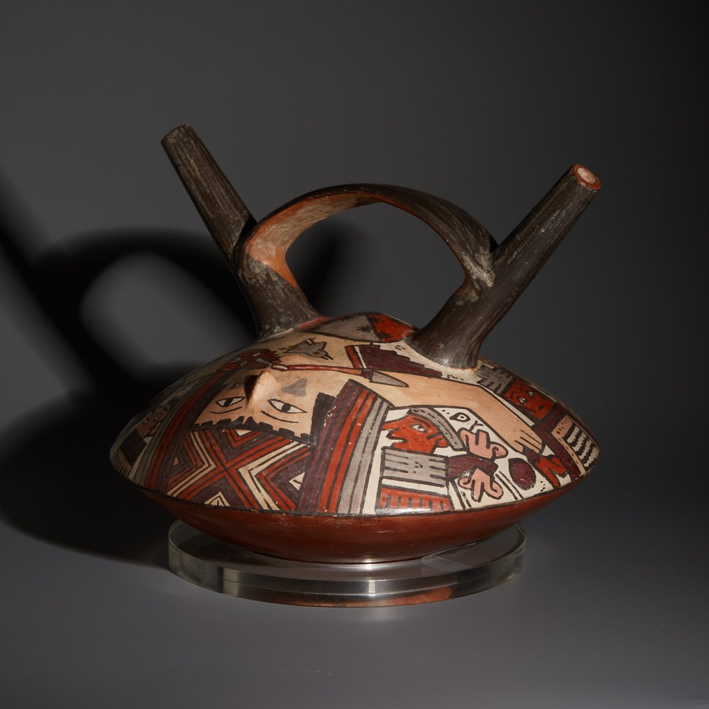 秘鲁纳斯卡 Terracotta 双嘴把手器皿，中央有男性形象。公元 300-600 年。15.3 厘米。 #2.1