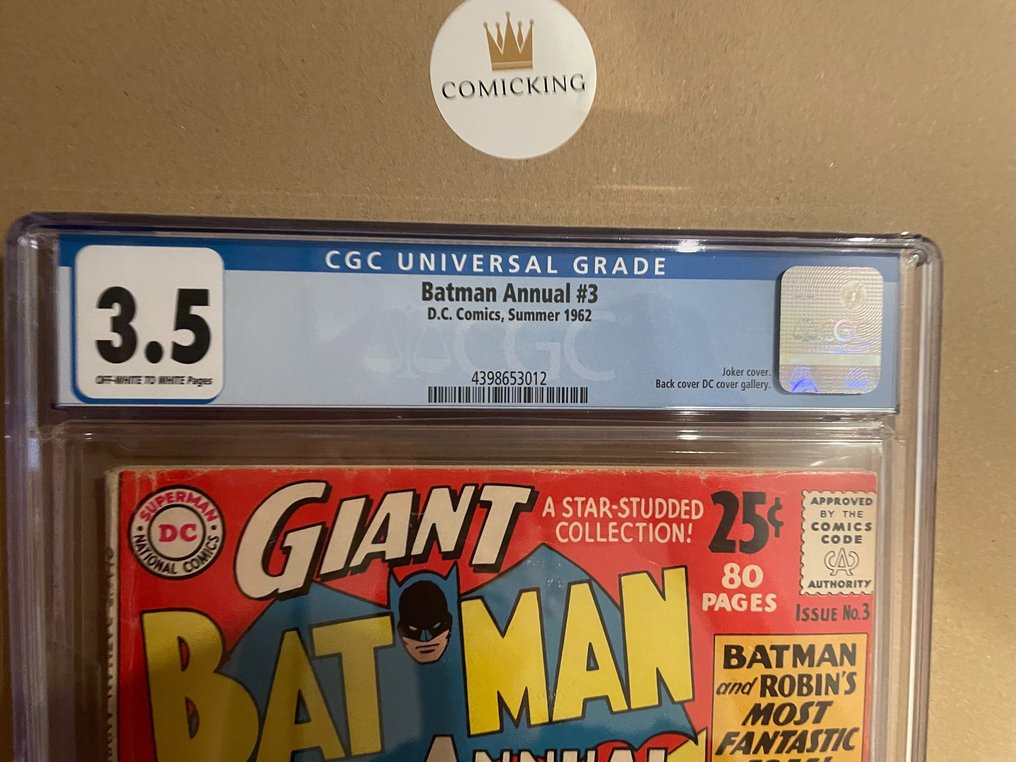 3x DC Comics Graded by CGC - Batman Annual #3, Detective Comics #403 & Wonder Woman #208 - 1 Graded comic - CGC #3.2