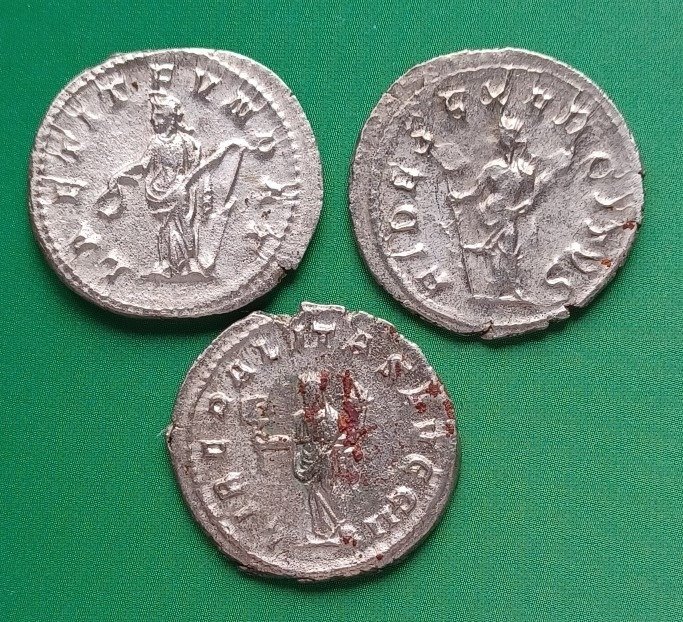 Romeinse Rijk. Philip I (244-249 n.Chr.). Lot of 3 AR Antoniniani Rome #1.2