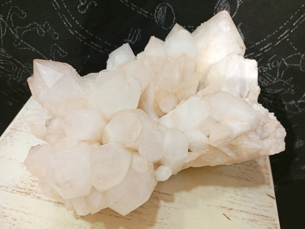 Milky quartz 晶洞 - 高度: 14 cm - 闊度: 22 cm- 4481 g - (1) #2.2