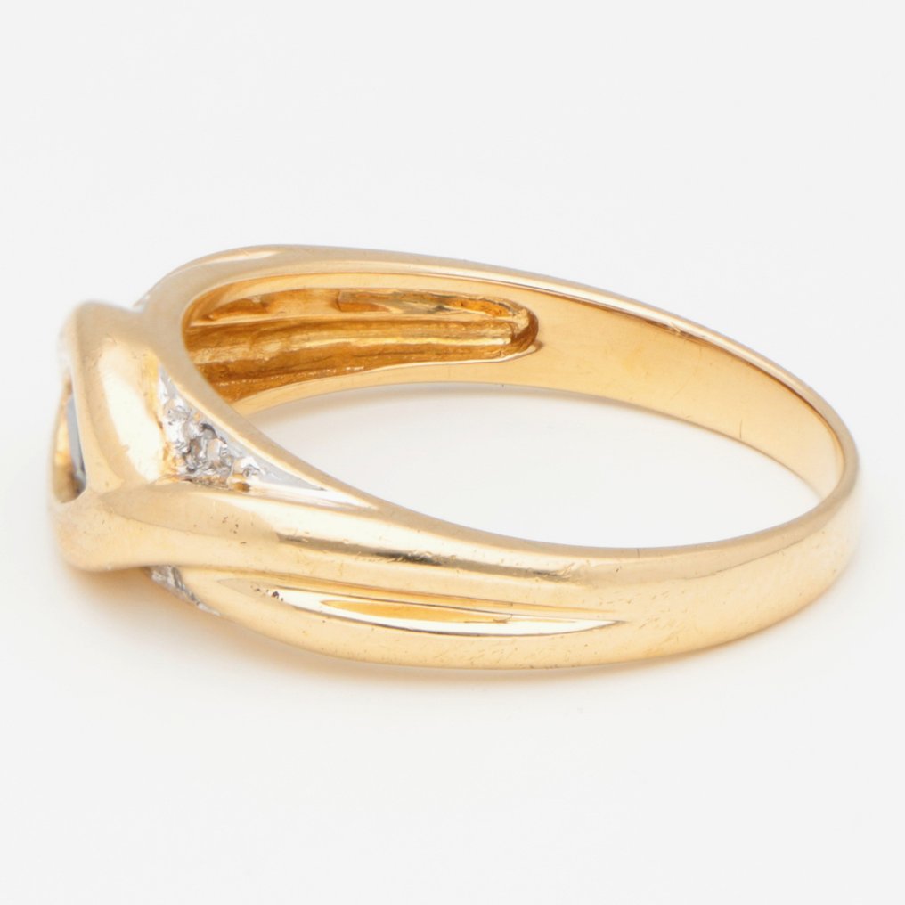 Δαχτυλίδι Κίτρινο χρυσό -  0.02 tw. Διαμάντι - Ζαφείρι  #2.1