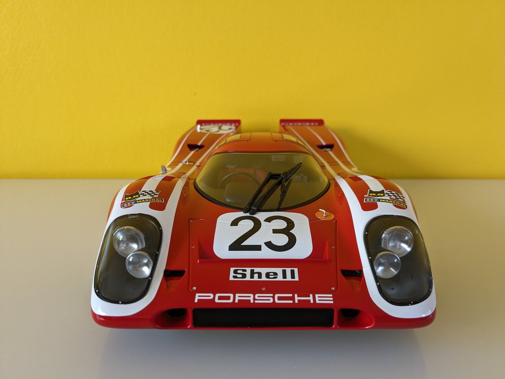 Minichamps 1:12 - Machetă mașină de curse - Porsche 917K - Nr.32 - Câștigător LeMans 1970 #2.2