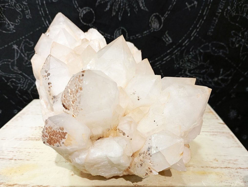 Milky quartz 晶洞 - 高度: 14 cm - 闊度: 22 cm- 4481 g - (1) #3.2