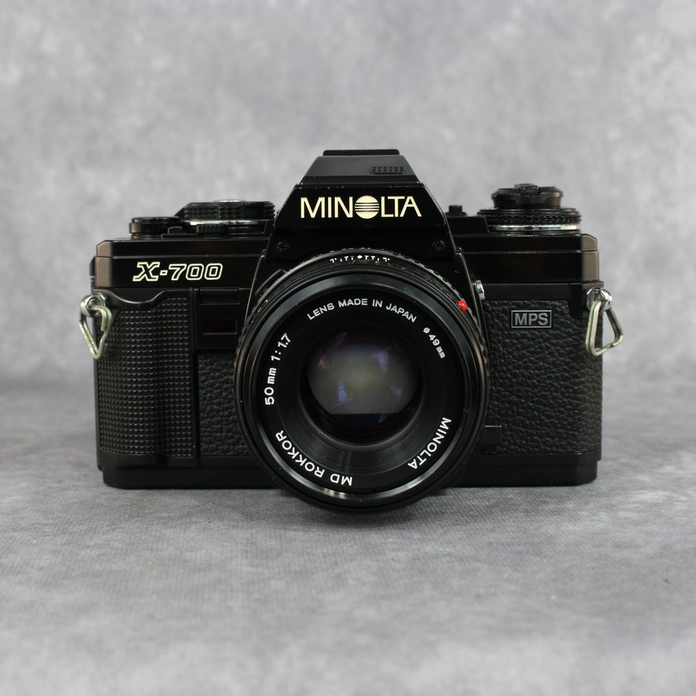 Minolta X-700 + MD 50mm 1:1.7 - Aparat analogowy #2.1