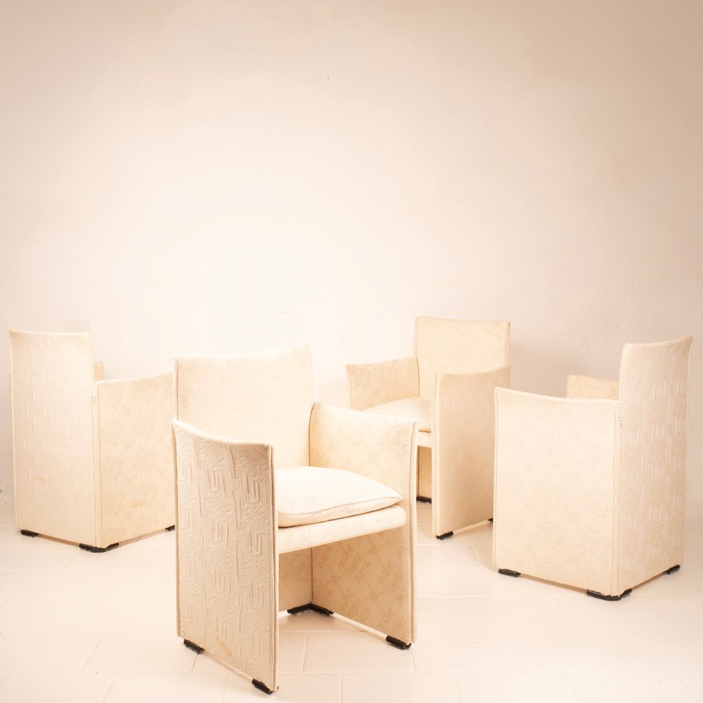 Cassina - Mario Bellini - 椅子 (4) - 突破401 - 塑料, 棉, 钢 #1.1
