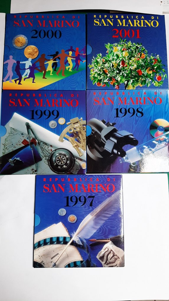 Saint-Marin. Serie divisionale 1997/2001 (5 set) #1.1