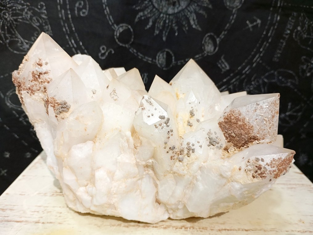 Milky quartz 晶洞 - 高度: 14 cm - 闊度: 22 cm- 4481 g - (1) #3.1