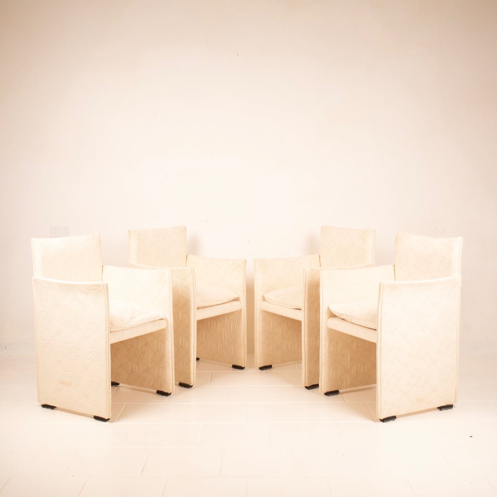 Cassina - Mario Bellini - 椅子 (4) - 突破401 - 塑料, 棉, 钢 #2.1