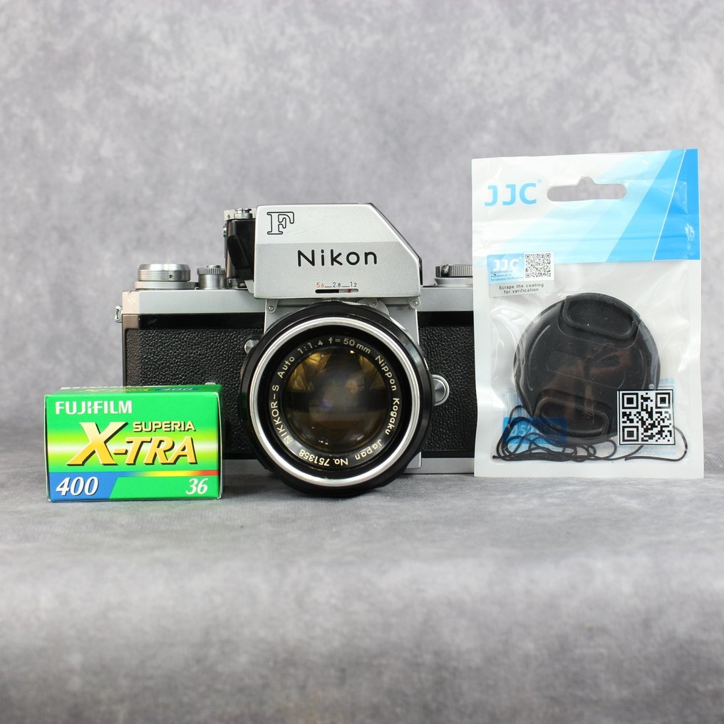 Nikon F + Nippon Kōgaku nikkor 50mm 1:1.4 Αντανακλαστική φωτογραφική μηχανή με μονό φακό (TLR) #1.1