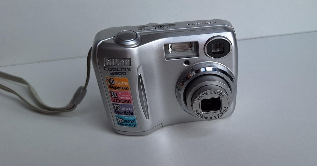 Nikon Coolpix 2200 小型数码相机 #2.1