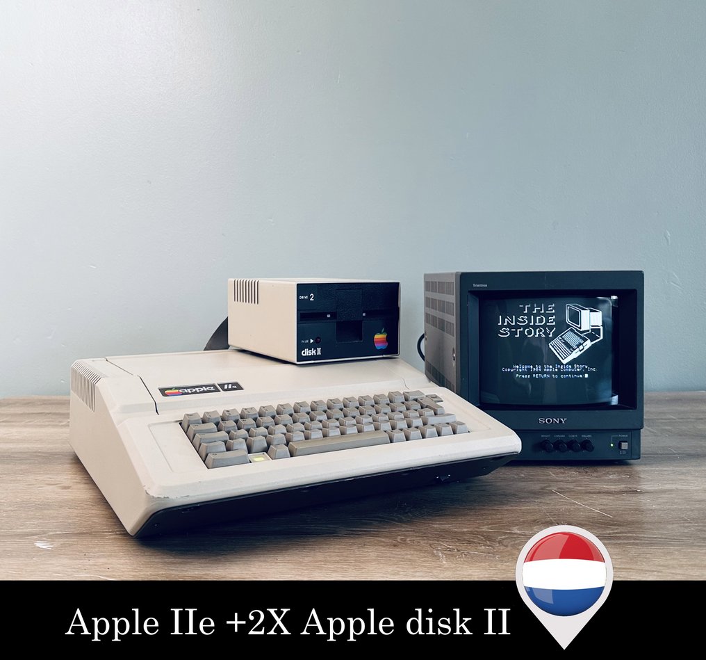 Apple IIe + 2X Apple II Disk + Apple Monitor Holder + 80 Column Text Card with 9x User Manuals - Computer (4) - In vervangende verpakking #1.2