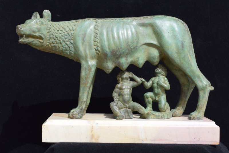 Escultura, Lupa Capitolina - 23 cm - Bronce #1.1