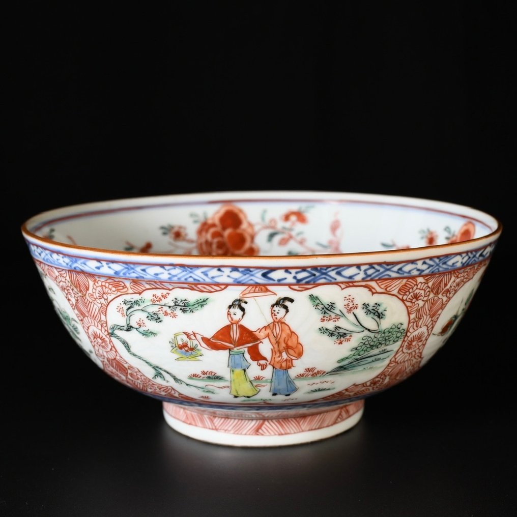 碗 - Rare bol en porcelaine à décor dit "Dame au Parasol", surdécoré en Hollande - 瓷 #1.1