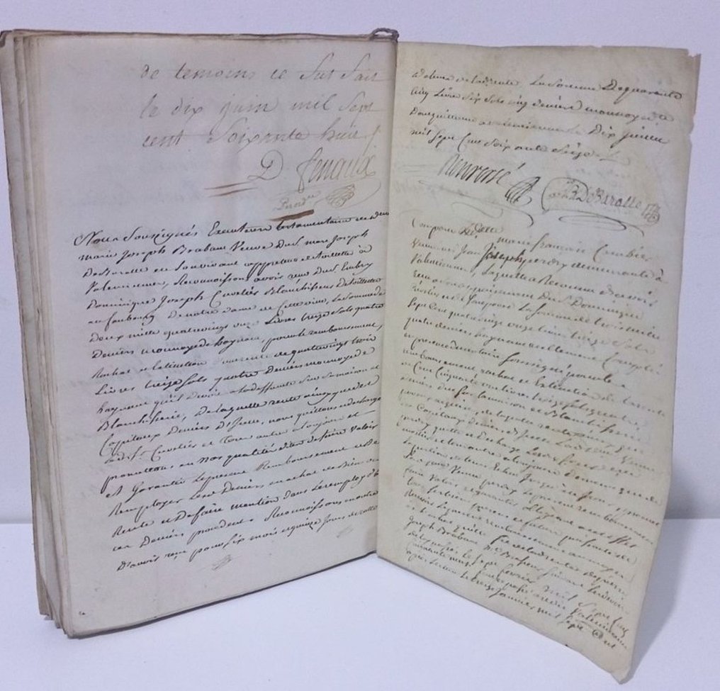 [Ville de Valenciennes] - Copie sur parchemin de l'époque d'un manuscrit original : actes, vente, achat, témoignage - 1768 #1.1