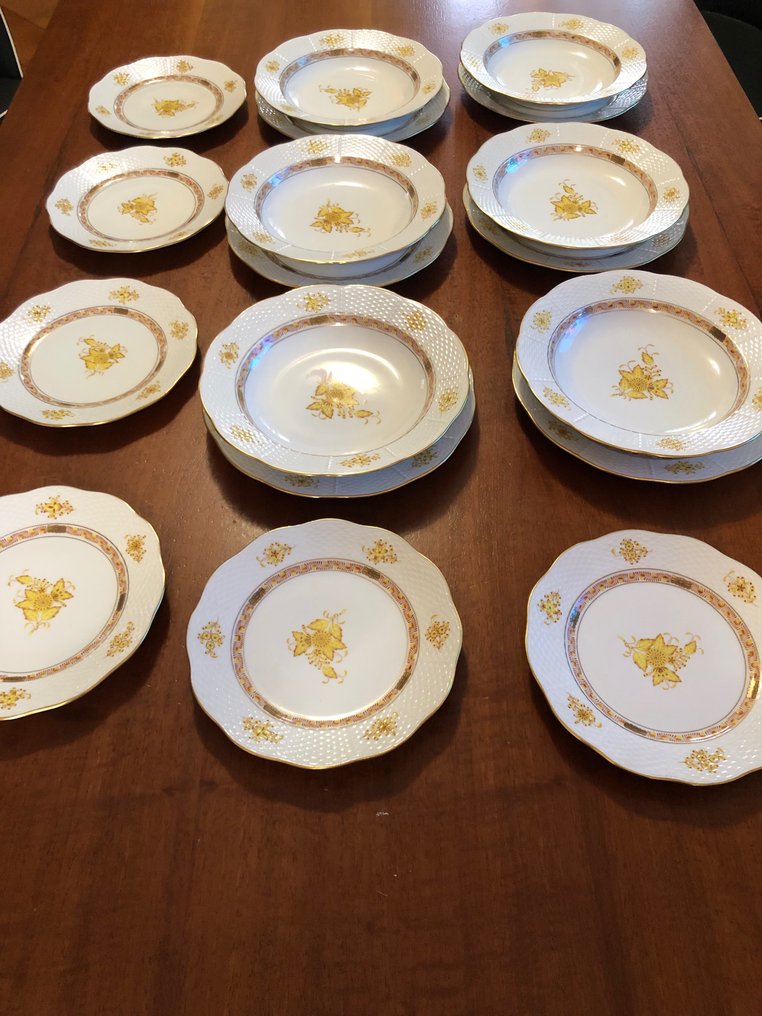 Herend - Table service for 6 (18) - Apponyi - Porcelain #1.1