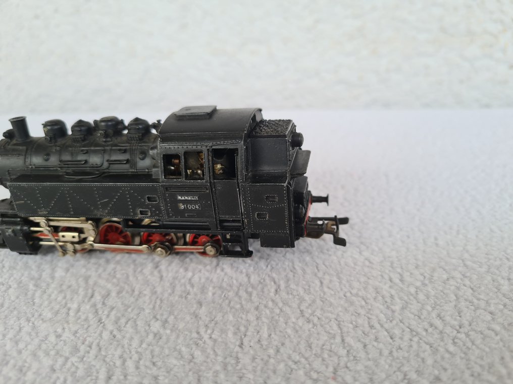 Märklin H0 - 3031.1 - Locomotive avec tender (1) - BR 81 004 avec accouplements Telex - DB #2.2