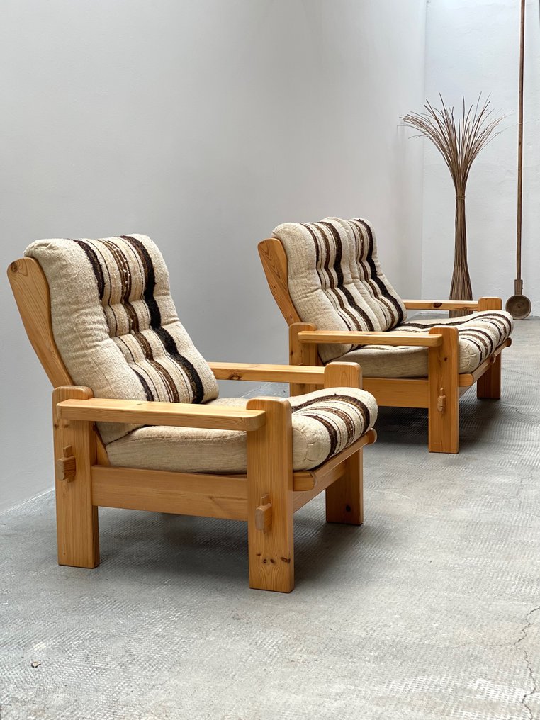 Fotel (2) - Drewno (sosna), tekstylia, len #2.1