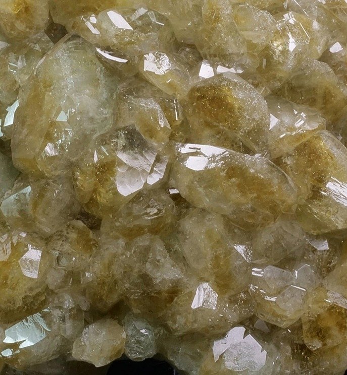巨大的俄罗斯达托石，晶体完美！ 水晶 - 高度: 20.6 cm - 宽度: 19.2 cm- 2.73 kg - (1) #1.2