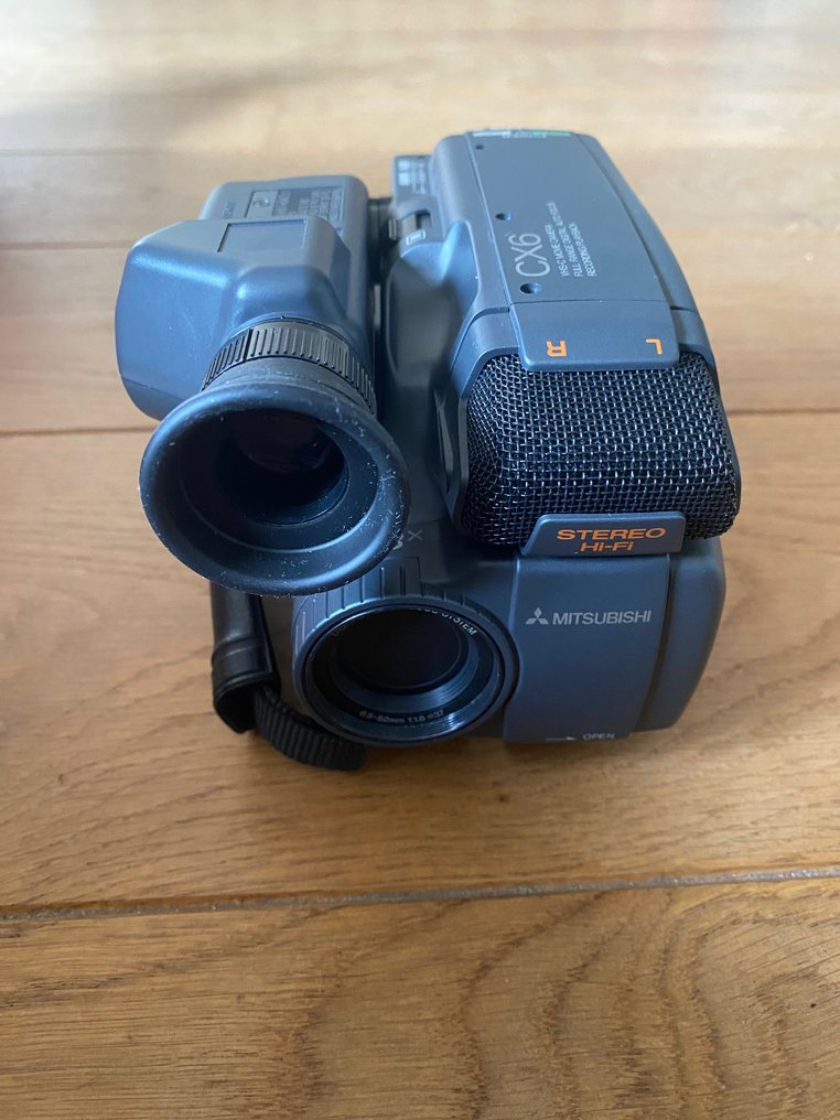 Mitsubishi HS-CX6 Videocamera analogica #2.1
