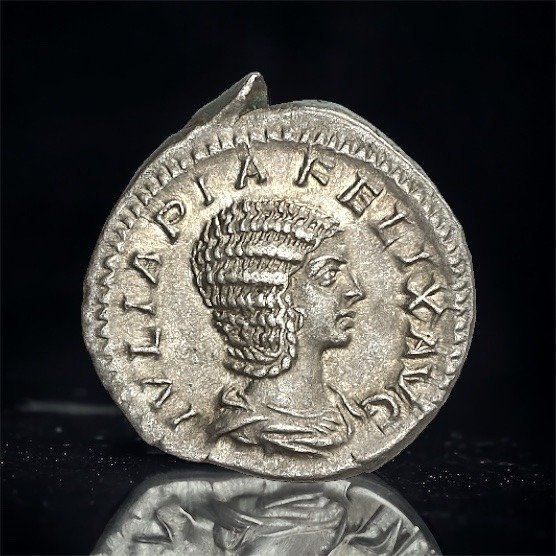 Römisches Reich. Julia Domna (Augusta, AD 193-217). Denarius Rome - VENVS GENETRIX #2.1