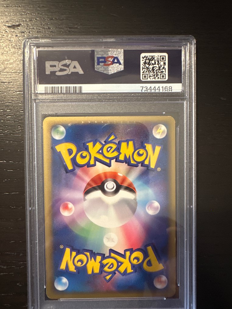 Pokémon - 1 Graded card - Pikachu goldstar  gift Box - PSA 9 #2.1