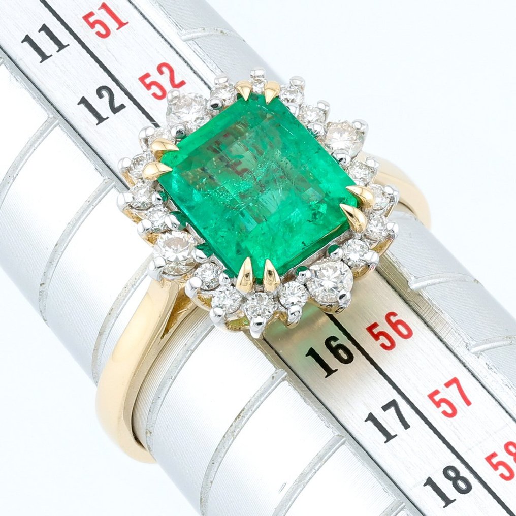 "LTS"  - Emerald 2.02 Cts & Diamond 0.34 Cts 20 Pcs - 14 K Bicolor - Anel #2.1