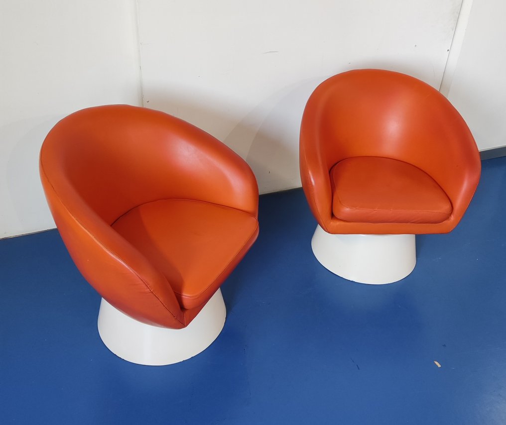 Nojatuoli - Eco-nahka, Lasikuitu - pari 60-luvun nojatuolia. #2.2
